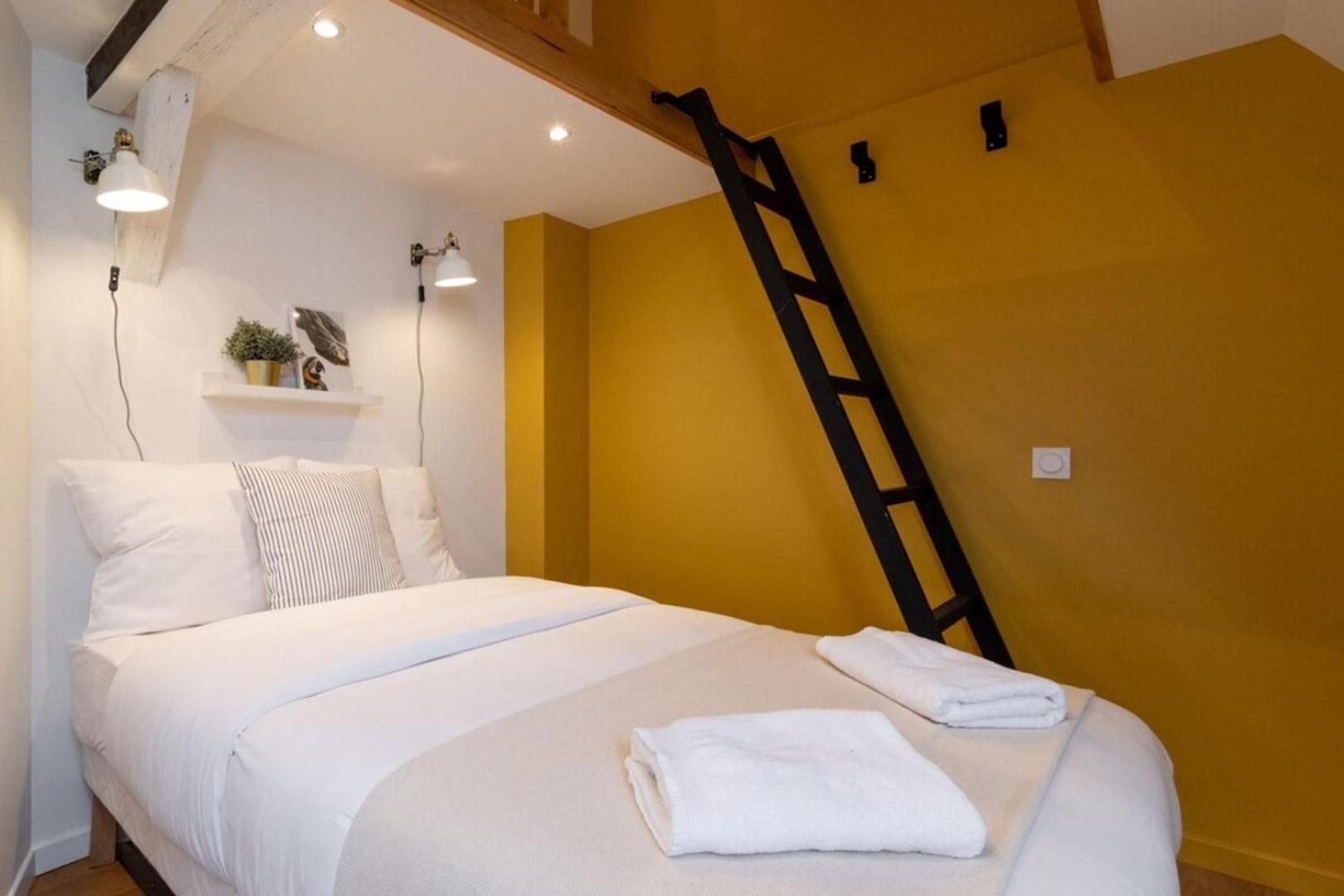 Unique 3 Bed House In Old Lille! Apartamento Exterior foto